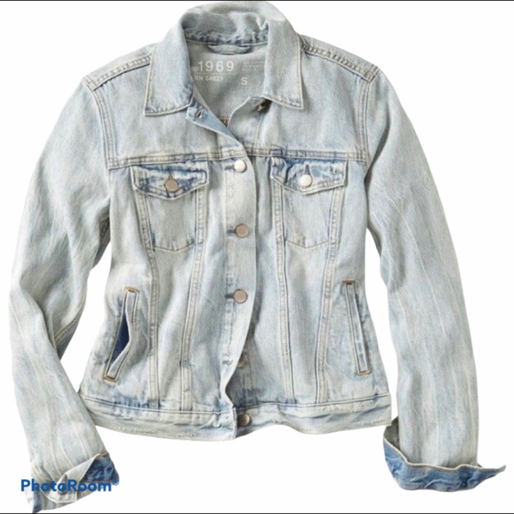 GAP 1969 Distressed Denim Jacket Size S-Tall